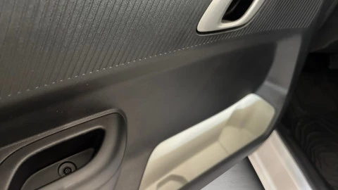 Dacia Spring Expression