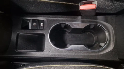 Renault Captur techno Eco-G 100cv (74 kW)