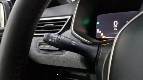 Renault Clio techno Eco-G 100cv (74kW)
