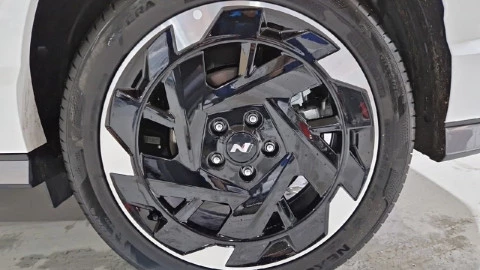 Hyundai Kona EV 150kW 65kWh N Line