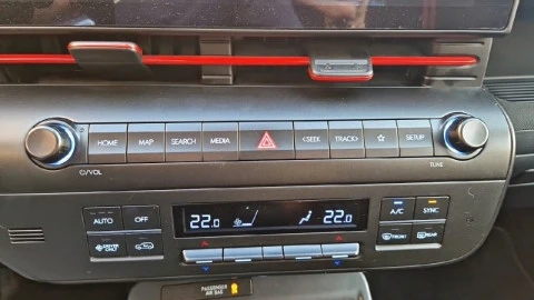 Hyundai Kona EV 150kW 65kWh N Line