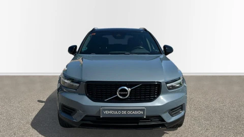 Volvo XC40 2.0 T4 R-Design Auto