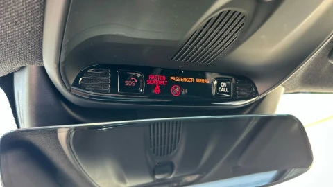 Volvo XC40 2.0 T4 R-Design Auto