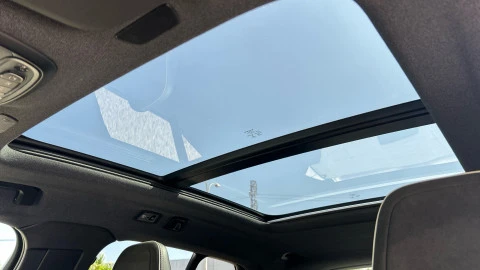 Volvo XC40 2.0 T4 R-Design Auto