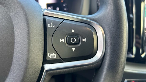 Volvo XC60 2.0 B4 D Core Auto