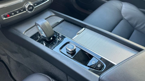 Volvo XC60 2.0 B4 D Core Auto