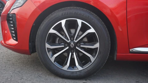 Renault Clio Techno TCe 90 (67kw)