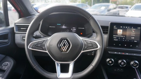 Renault Clio Techno TCe 90 (67kw)