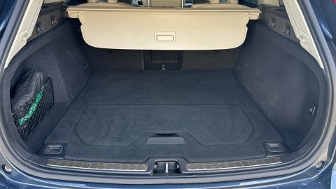 Volvo V60 2.0 B4 (G) Plus Dark Auto