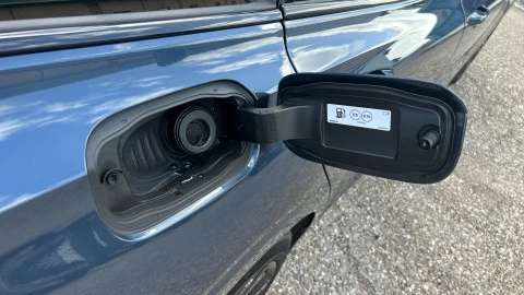 Volvo V60 2.0 B4 (G) Plus Dark Auto