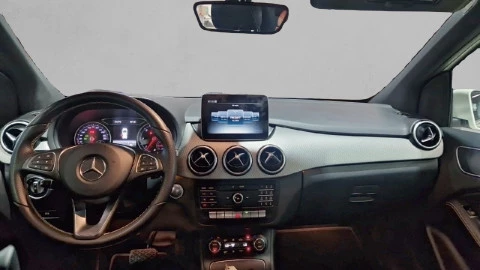 Mercedes-Benz Clase B B 200 d 4MATIC