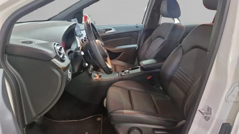 Mercedes-Benz Clase B B 200 d 4MATIC