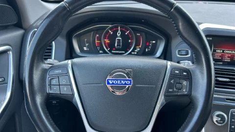 Volvo XC60 2.0 D4 Momentum Auto