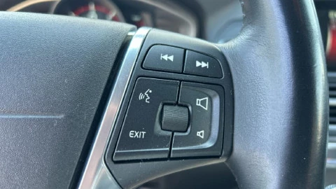 Volvo XC60 2.0 D4 Momentum Auto