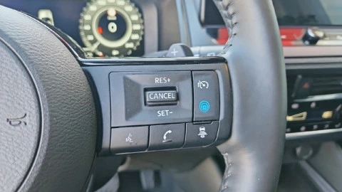 Nissan Qashqai DIG-T 117kW mHEV CVT Tekna