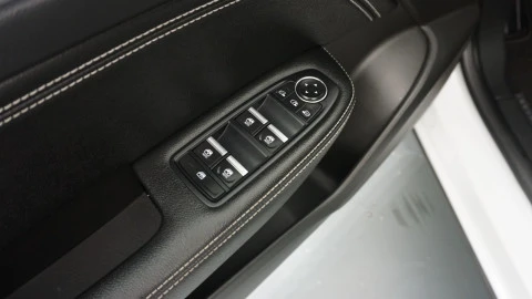 Renault Arkana Techno E-TECH full hybrid 105kW(145CV)