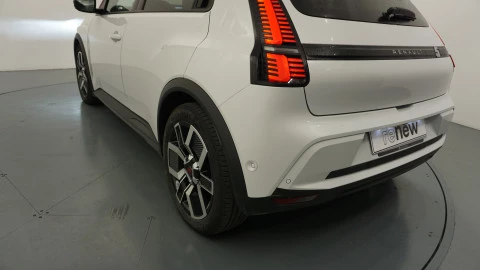 Renault 5 E-Tech Techno 110kW (150CV) Autonomía Confort