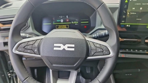 Dacia Duster Extreme hybrid 155