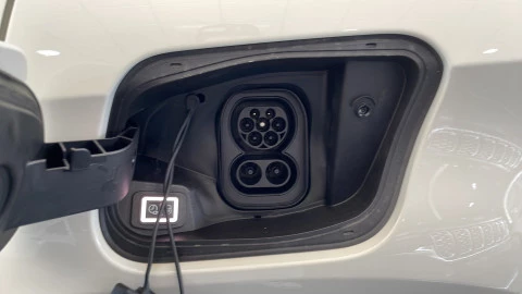 Jeep Avenger  BEV Summit 115KW 54Kwh