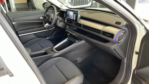 Jeep Avenger  BEV Summit 115KW 54Kwh