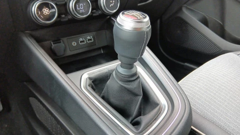 Renault Clio techno Eco-G 100cv (74kW)