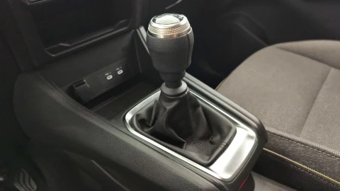 Renault Captur techno Eco-G 100cv (74 kW)