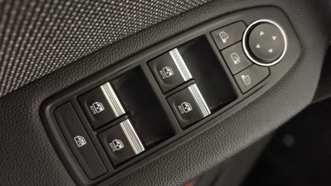 Renault Captur techno Eco-G 100cv (74 kW)