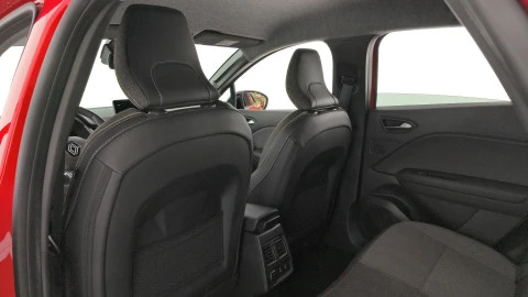 Renault Captur techno Eco-G 100cv (74 kW)