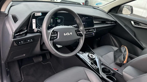 Kia Niro 1.6 GDi HEV 95kW (129CV) Drive