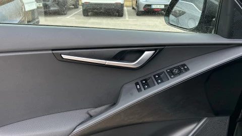 Kia Niro 1.6 GDi HEV 95kW (129CV) Drive