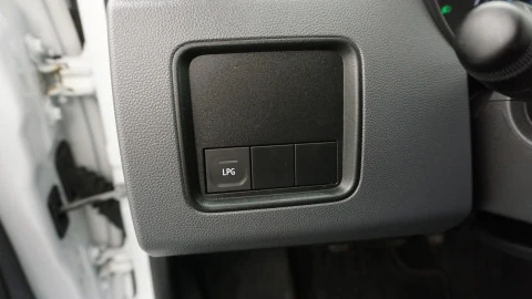 Dacia Duster Essential TCE 74kW(100CV) ECO-G 4X2