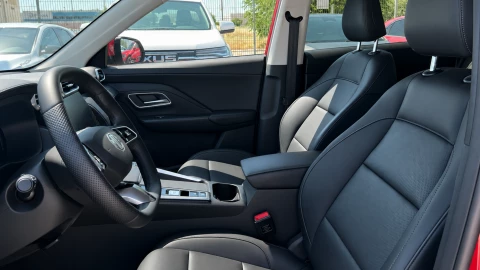 MG ZS Hybrid+ Luxury