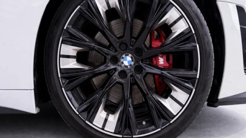BMW i4 eDrive40