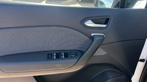 Renault Captur techno E-Tech full hybr.105 kW(145CV)