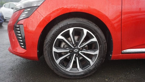 Renault Clio Techno TCe 90 (67kw)