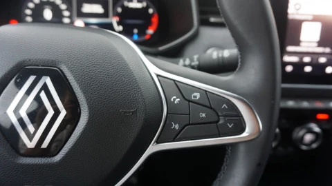 Renault Clio Techno TCe 90 (67kw)