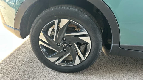 Hyundai Bayon 1.0 TGDI 74kW (100CV) 48V Essence