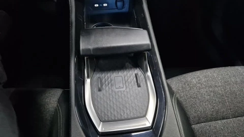 Renault Espace Techno E-Tech full hybrid 146kW