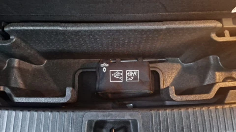 Renault Espace Techno E-Tech full hybrid 146kW