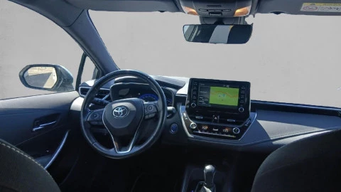 Toyota Corolla 2.0 180H FEEL! E-CVT TOURING SPORT