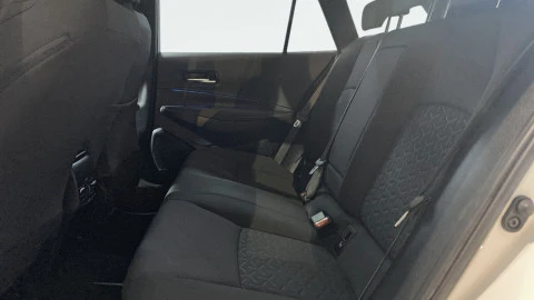 Toyota Corolla 2.0 180H FEEL! E-CVT TOURING SPORT