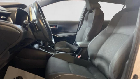 Toyota Corolla 2.0 180H FEEL! E-CVT TOURING SPORT