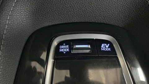 Toyota Corolla 2.0 180H FEEL! E-CVT TOURING SPORT