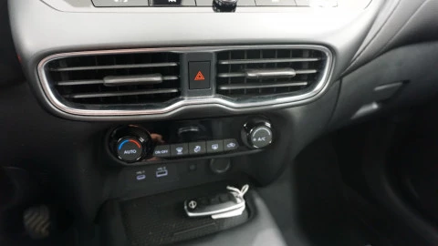 Nissan juke DIG-T 84 kW (114 CV) 6M/T N-Connecta