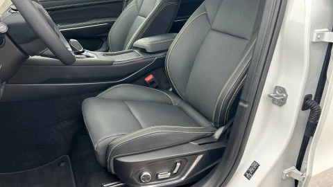 Lynk & Co 01 1.5 PHEV More