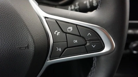 Renault Clio Techno TCe 90 (67kw)