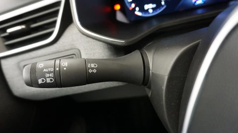 Renault Clio Techno TCe 90 (67kw)