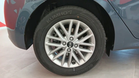 Kia Rio 1.2 CVVT 62kW (84CV) Drive