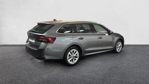 Skoda Octavia Combi 1.5 TSI 110kW DSG m-HEV Selection
