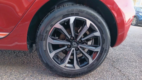 Renault Clio techno Eco-G 100cv (74kW)